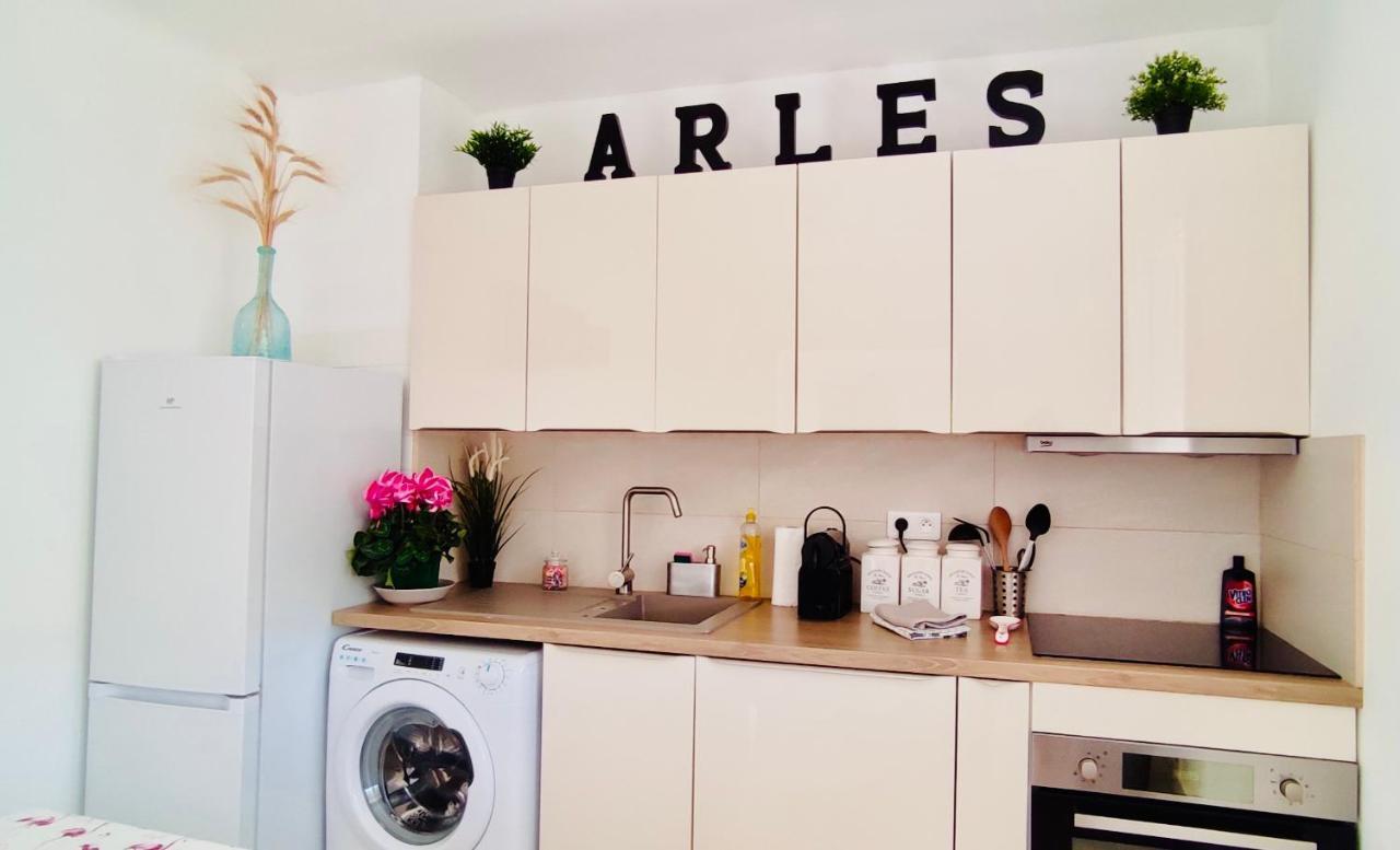 Appartamento Le Jardin Arlésien Esterno foto